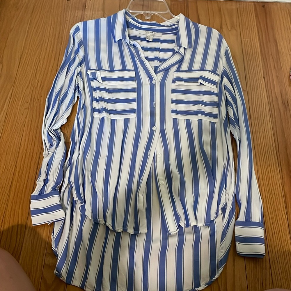 Women’s dress shirt